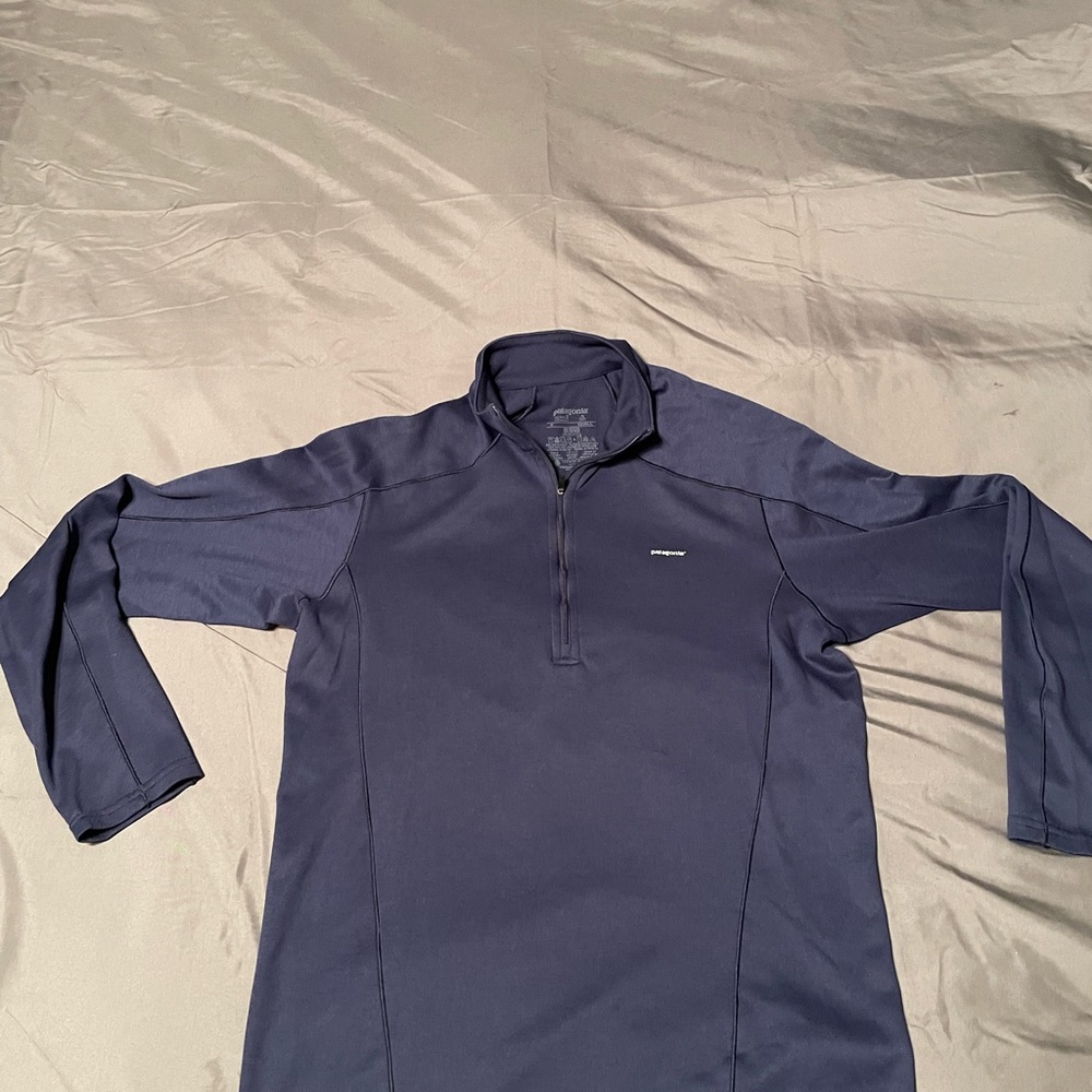Patagonia 1/4 zip pullover.